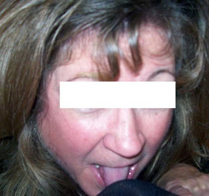 Clemence (51 ans) : Cougar décomplexée secteur Limoges pour s'amuser