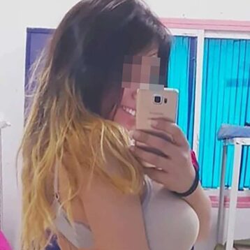 Dispo secteur Calais avec Roxy, 24 ans, la coquine qu'il te faut pour une nuit intense