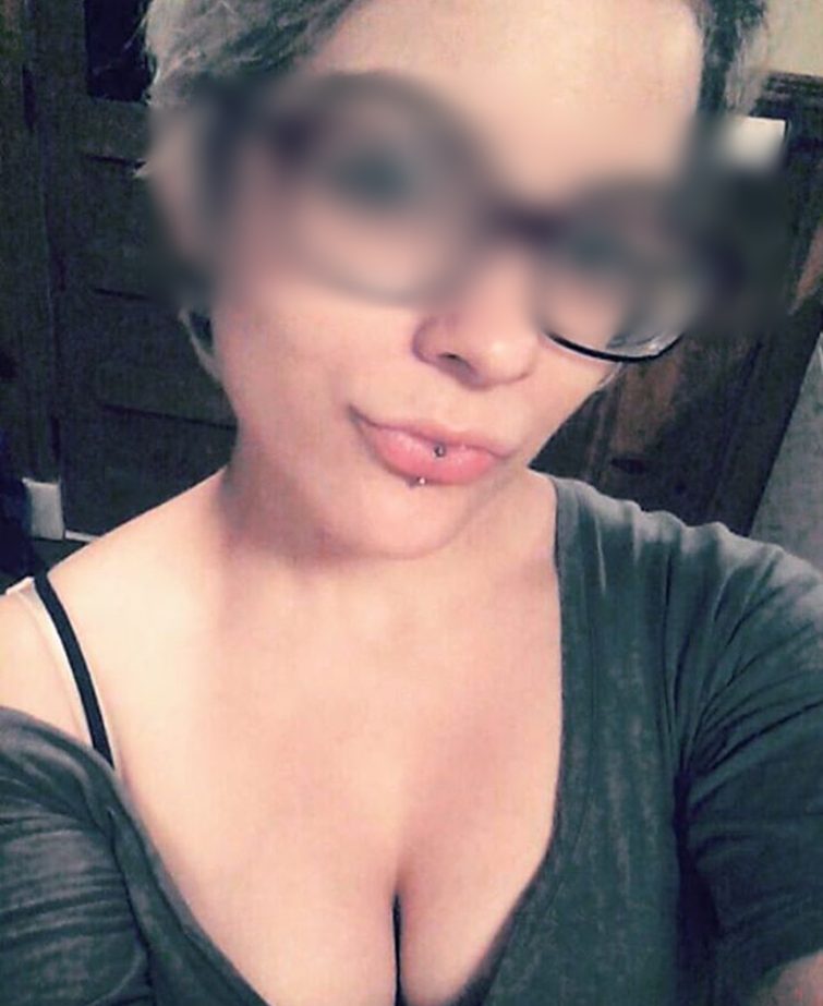 Choisy-le-Roi : Femme (44 ans) recherche un lâcher-prise total