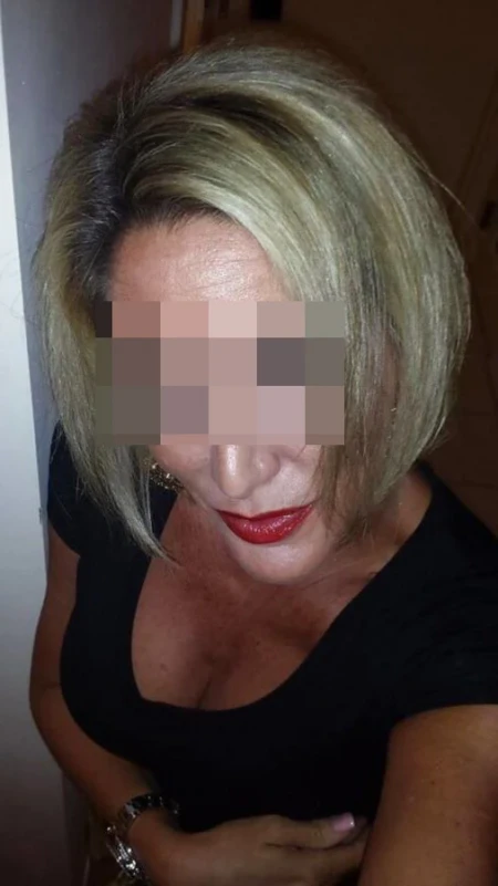 Femme discrète vers Neufchâtel-Hardelot cherche une parenthèse coquine