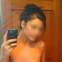 Nana de 29 ans envie de sexe maintenant secteur Laissac-Sévérac l'Église