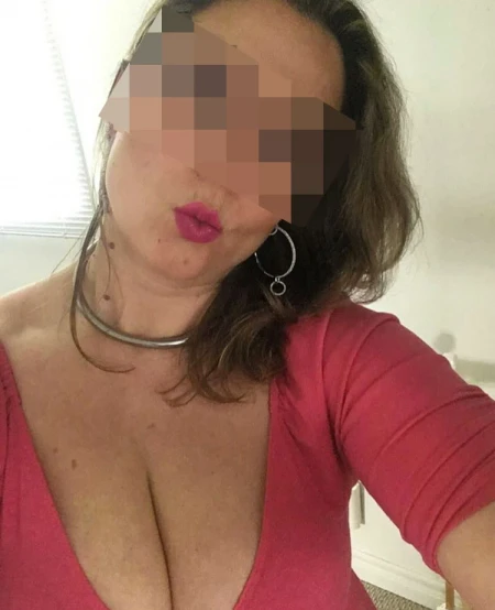 Sexe (Yvelines) avec Feyaya, 46 ans, une femme qui veut profiter